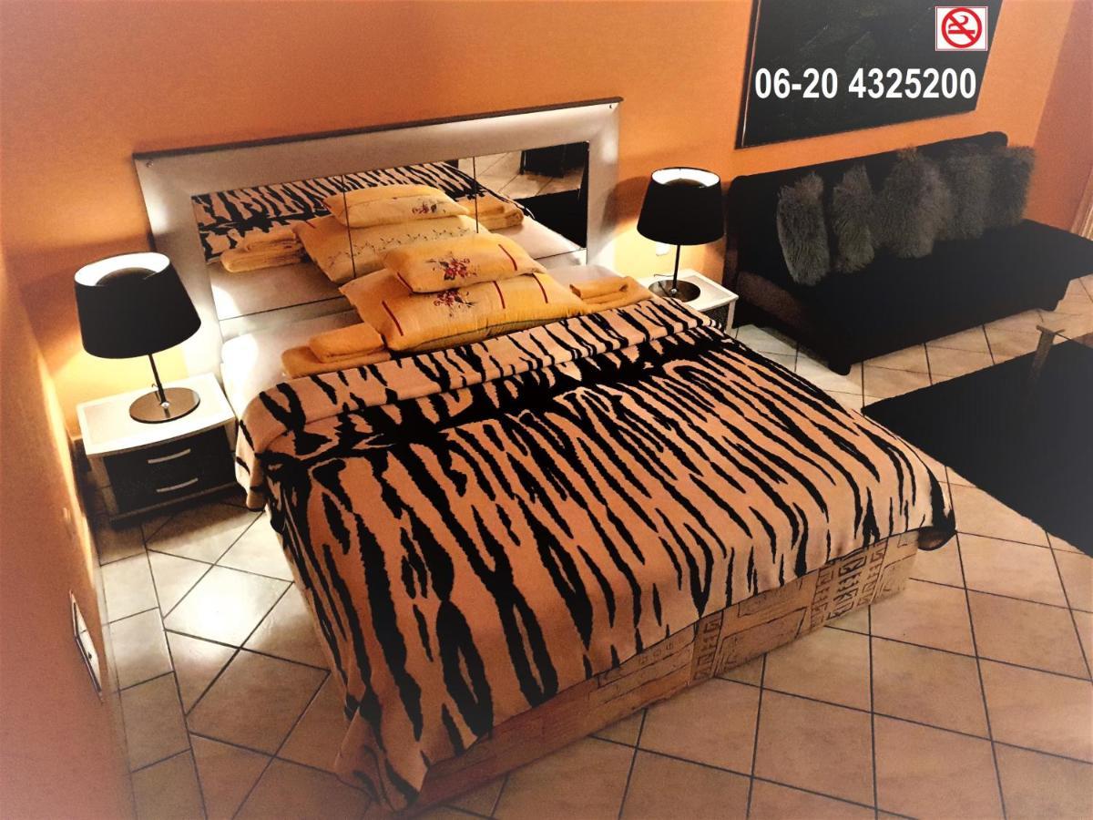 Apartment In The Center Of Budapest -Free Garage Parking Esterno foto